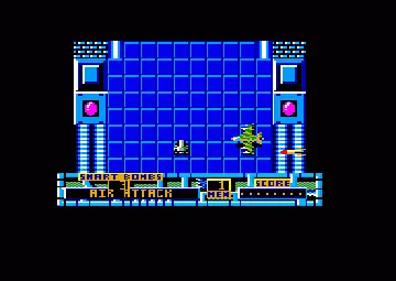Marauder (UK) (1988) (Trainer) screen shot game playing